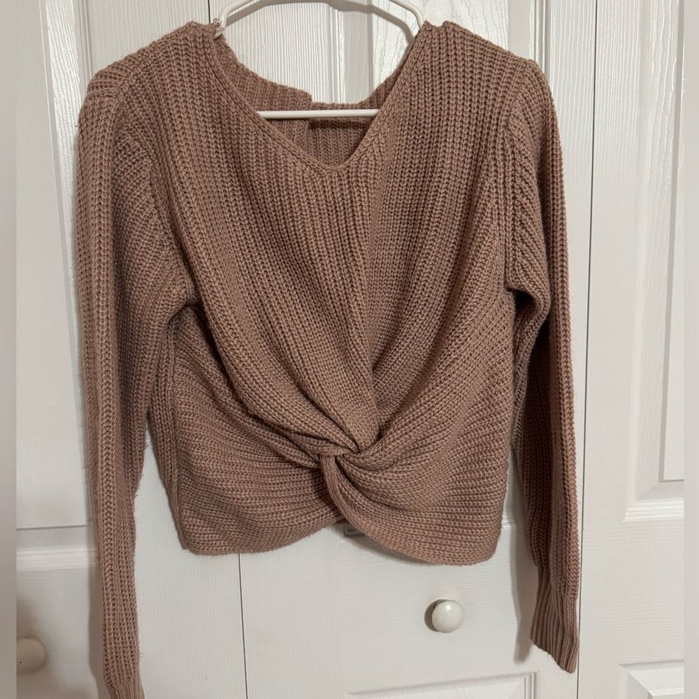 SHEIN Soft Pink Twisted Front Knit Sweater – Size Small